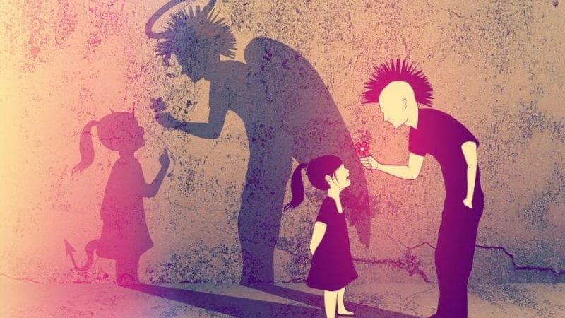 SAO TA CỨ “TRÔNG MẶT MÀ BẮT HÌNH DONG”?