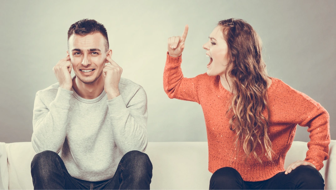 Phụ nữ nói nhiều hơn đàn ông? Khoa học đã có câu trả lời