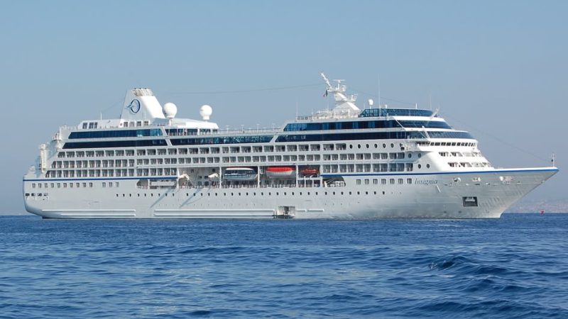 TẤM VÉ HẠNG SANG